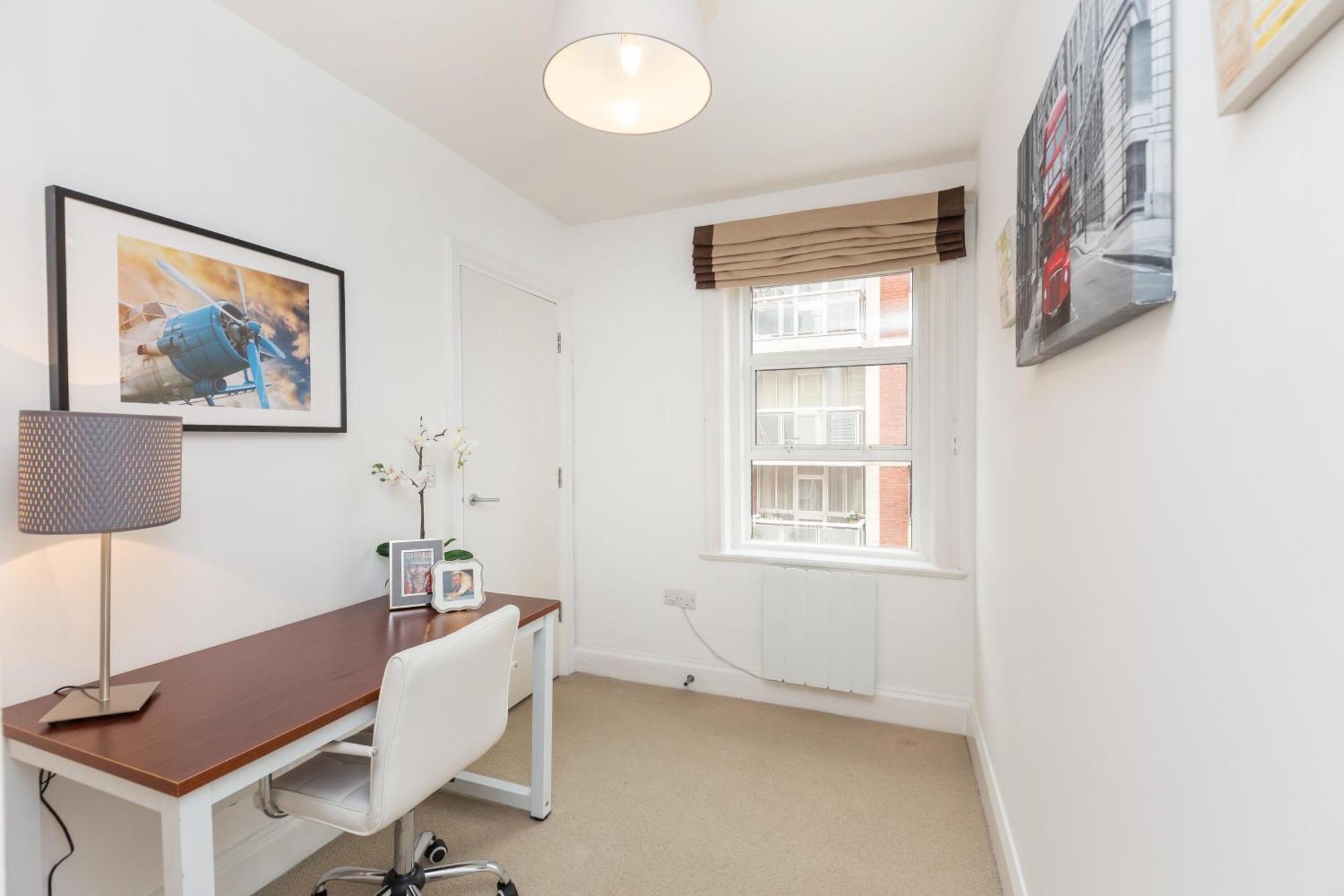 Picton 2Br Apartment - Prime Location & Comfort ロンドン エクステリア 写真